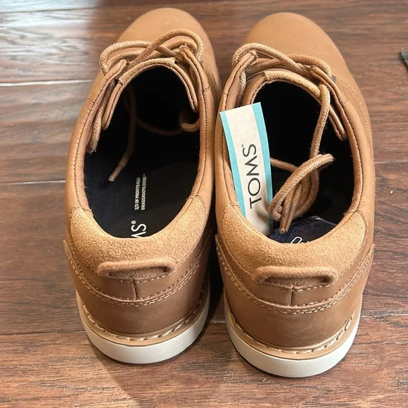 TOMS Men's, Navi Oxford 10019564 Brown Sugar Leather. New without box. 10.5 - Picture 3 of 7